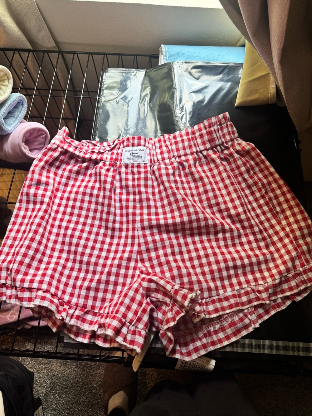 SHEIN Red & White Gingham High Waist Ruffle Shorts
